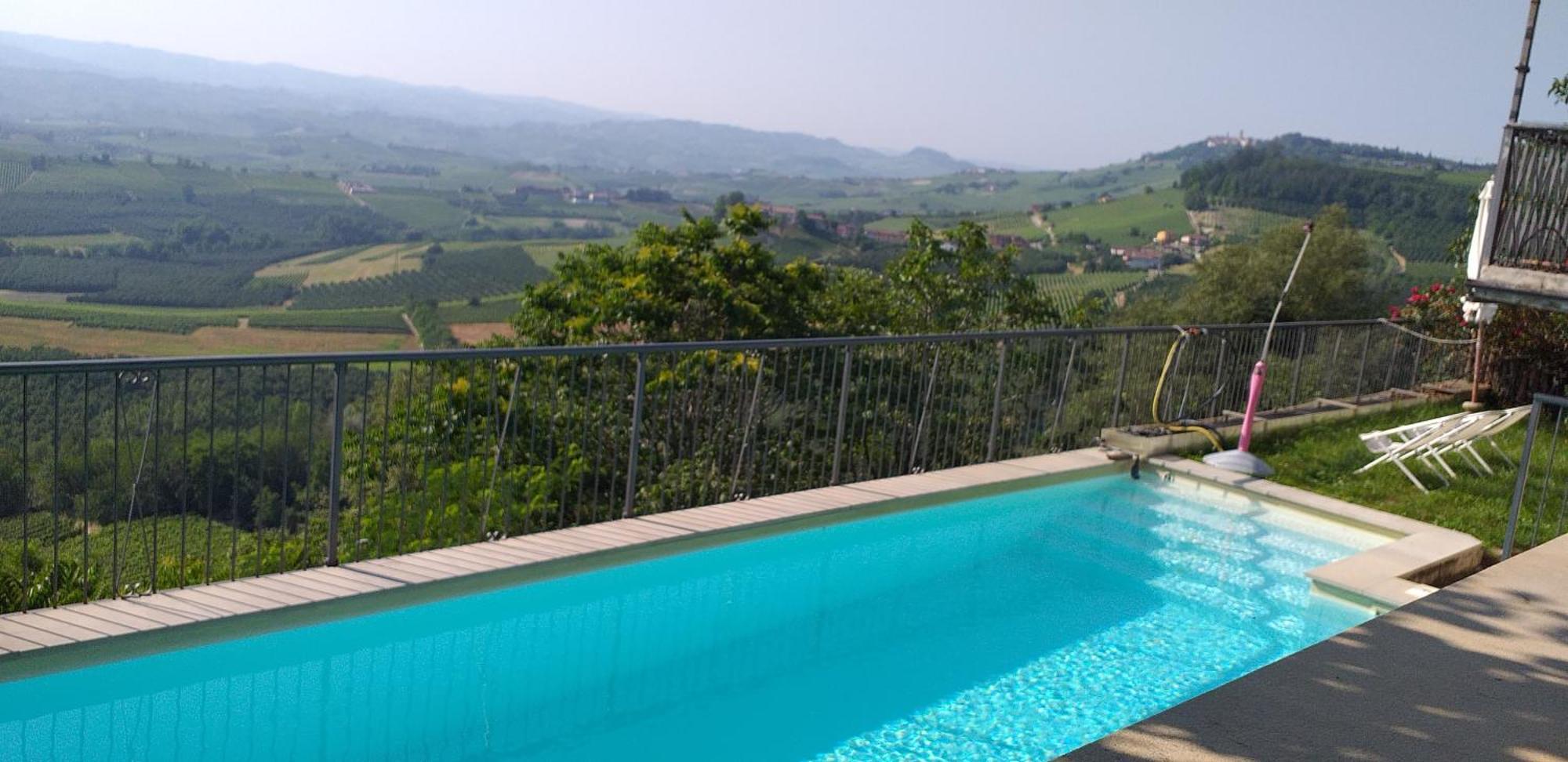La Vigna Del Parroco Apartment Verduno Bagian luar foto