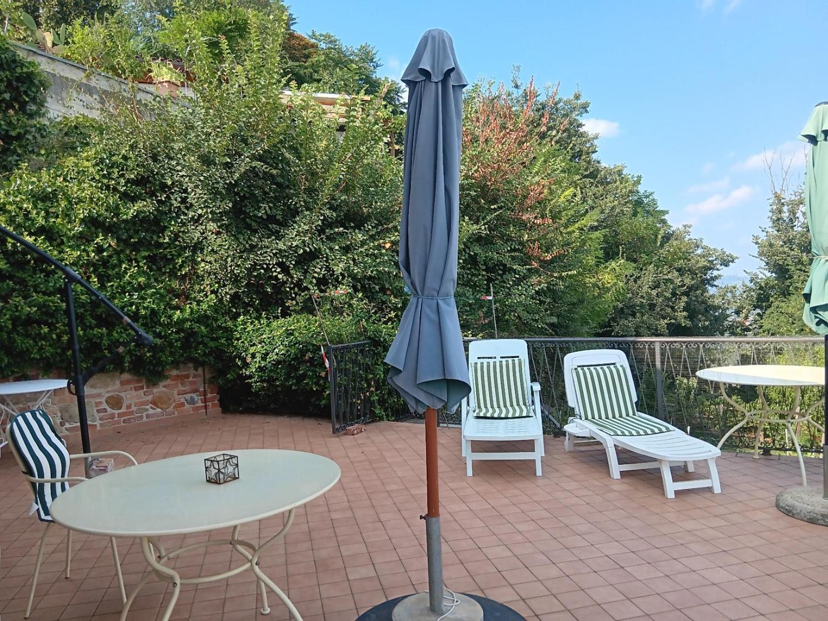 La Vigna Del Parroco Apartment Verduno Bagian luar foto
