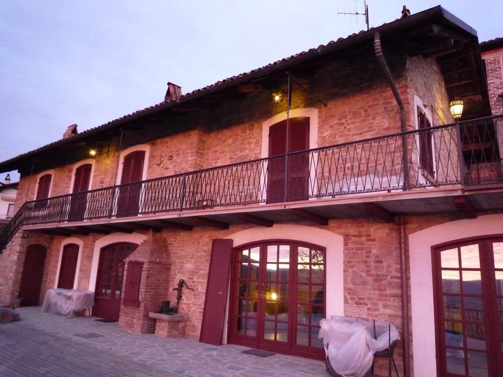 La Vigna Del Parroco Apartment Verduno Ruang foto